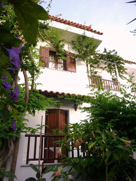Golden Sun Hotel Kokkari Ngoại thất bức ảnh